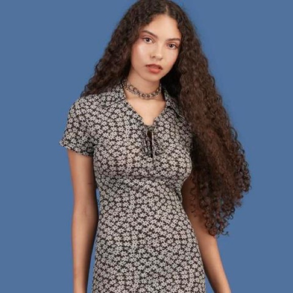 UNIF Black and White Floral Mini Dress - Picture 1 of 5